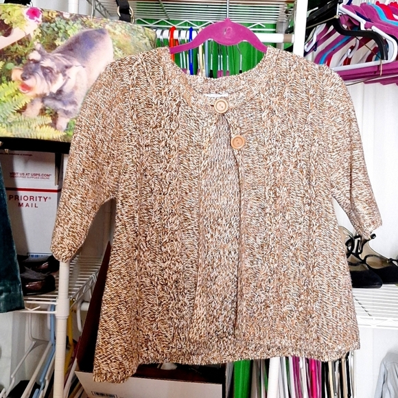 CURRANTS KNIT ACRYLIC SWEATER SIZE MEDIUM - Picture 1 of 6